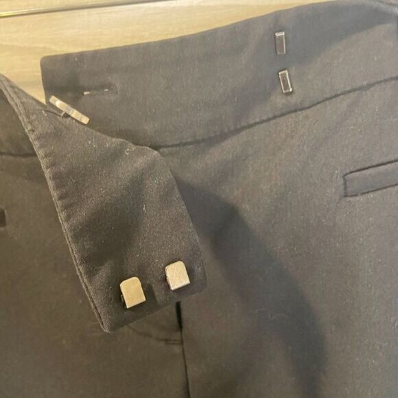 APT. 9 Women's Solid Flat‎ Front Straight-Leg Capri Pants - Picture 3 of 4